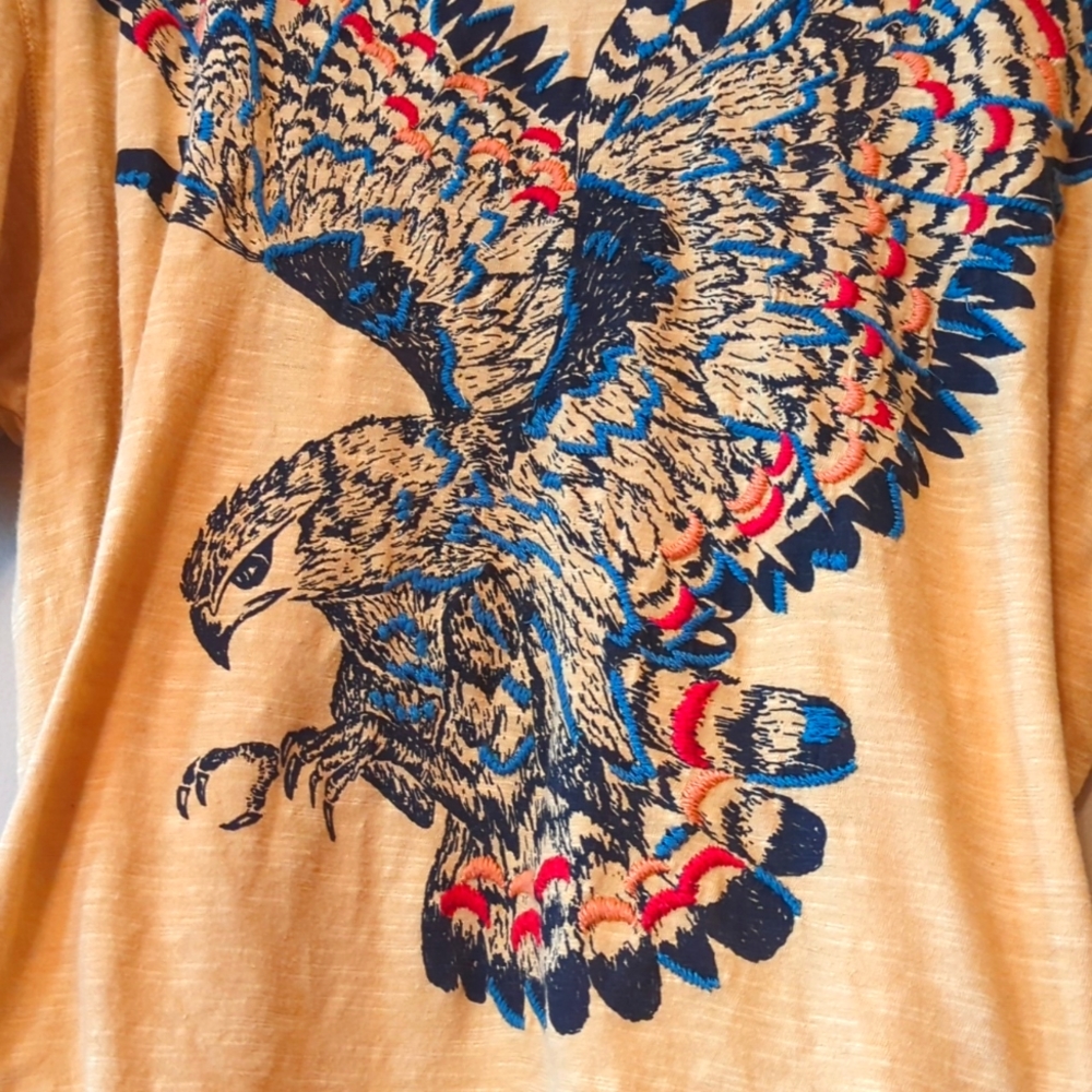 Free People Soak Up The Sun Eagle Hawk Embroidered Tee Shirt size S Small